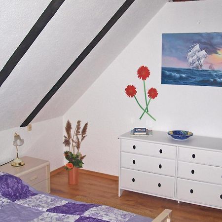 Awesome Home In Sassnitz With Kitchen ภายนอก รูปภาพ